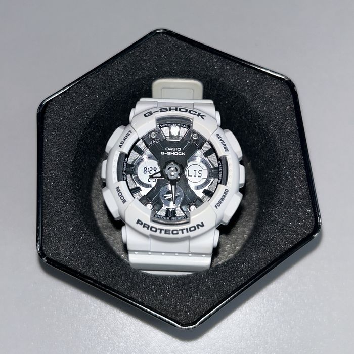 Годинник Casio G-Shock