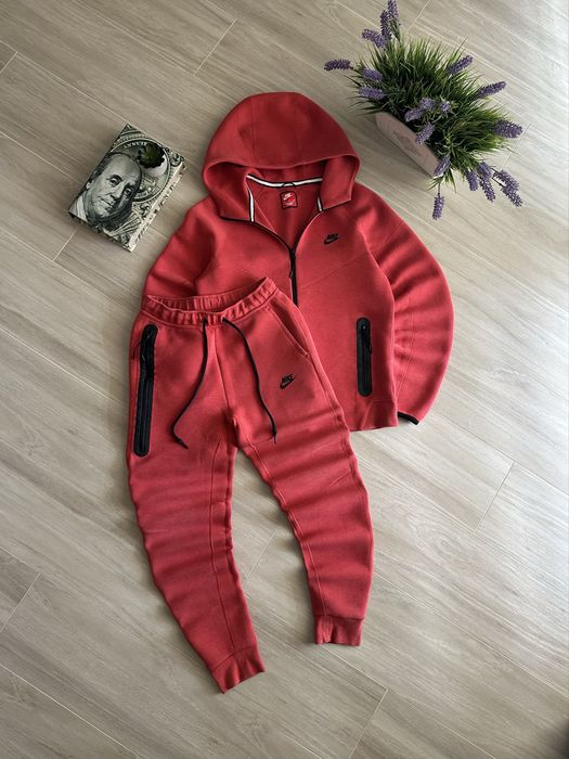 ОРИГІНАЛ! Костюм Nike Tech Fleece Red