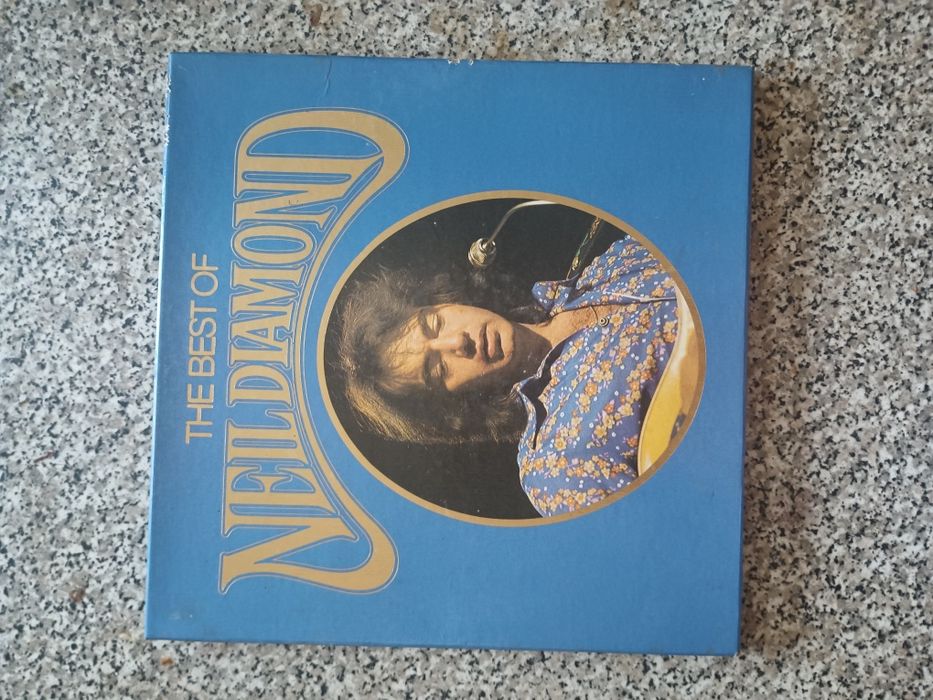 Variedade de discos vinil LP 3€ unidade
Exemplar estado de conservação