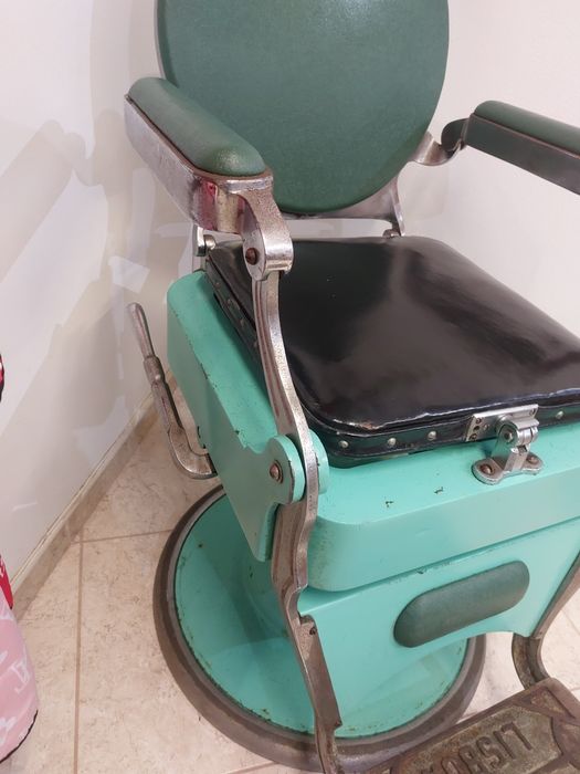 Cadeira de barbeiro pessoa lisboa