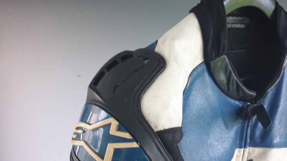 Conjunto casaco e calças em pele Alpinestars