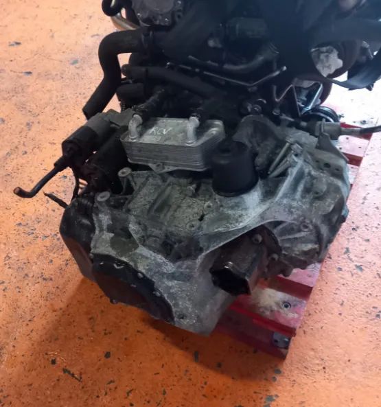 Caixa de Velocidades Audi A3/Seat Leon/Toledo/VW Golf V/Touran 2.0 Tdi Ref: KCV