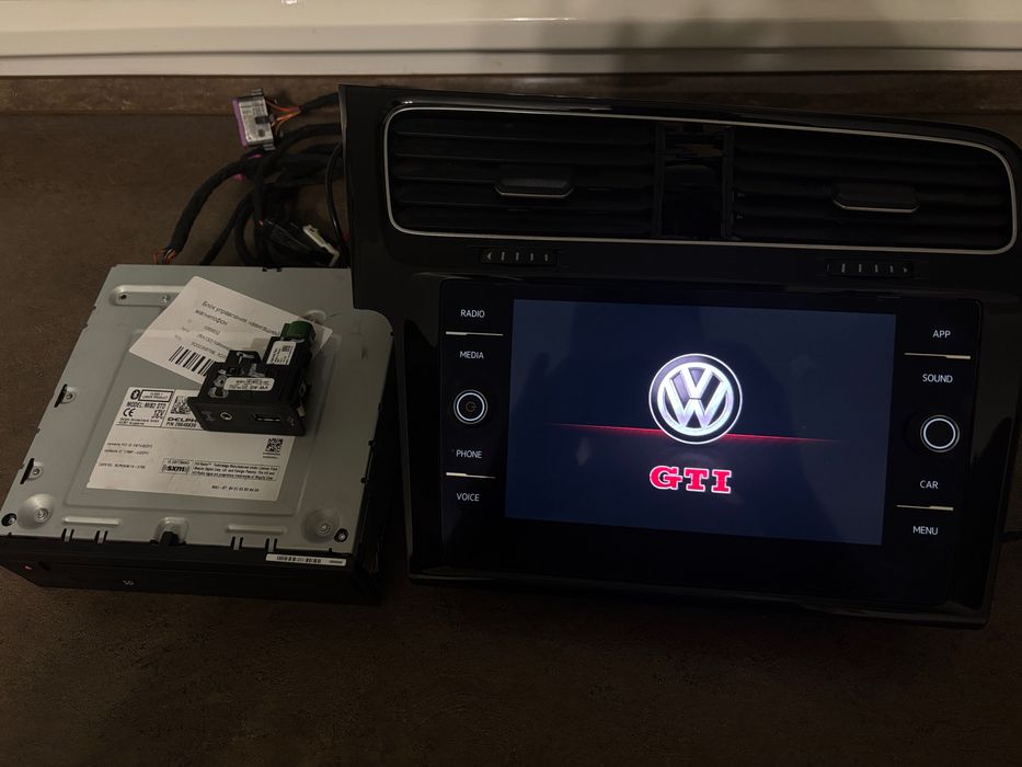 Магнітола VW MIB2 Composition Media CarPlay Golf GTI 7 Passat B8 Tiguan 2 Jetta 7 блок мультимедії  AndroidAuto навігація дисплей рамка