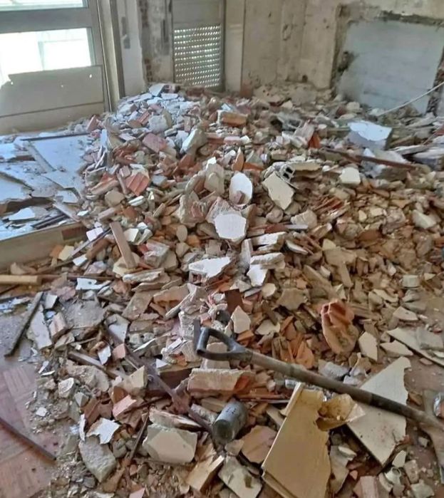 Fazemos limpezas de entulho e outras