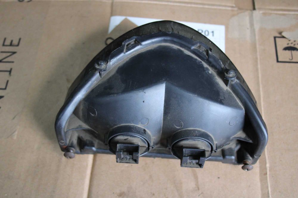 Lampa Tył Tylna Led Ledowa Honda CBR 929 SC44 00-01