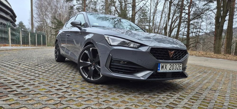 Cupra Leon VZ Super Stan niski przebieg Salon Polska FVAT 23% okazja