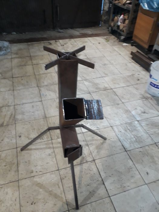 Piec rakietowy  samorbny