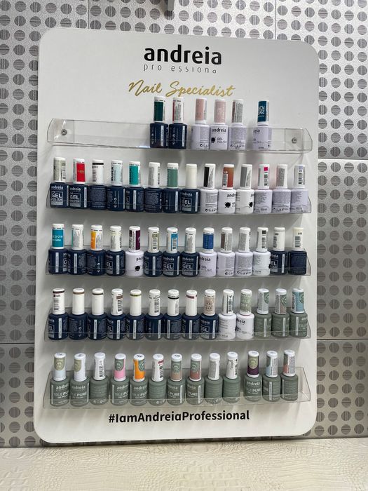 Demonstrador de vernizes - andreia