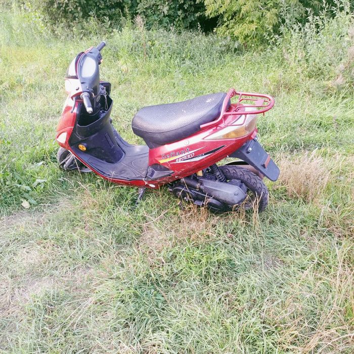 Скутер.  дефіант