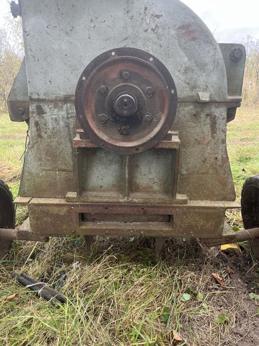 Продається зернодробарка (ДКУ)ЗС-Сила, яка чіпляється на трактор