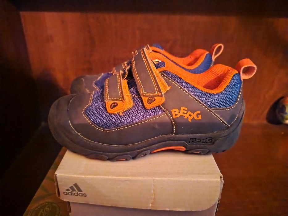 Sapatilhas berg 27