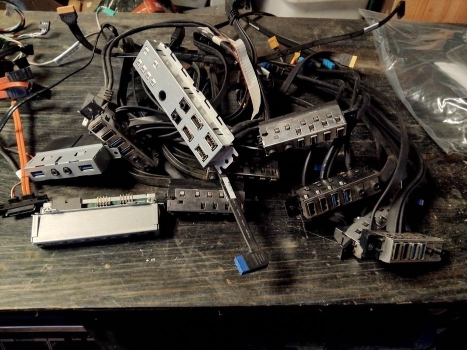 MEGA ZESTAW Okablowanie komputera PC SATA USB właczniki reset