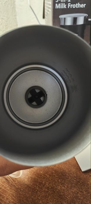 Електричний індукційний спінювач молока Biolomix 5-в-1