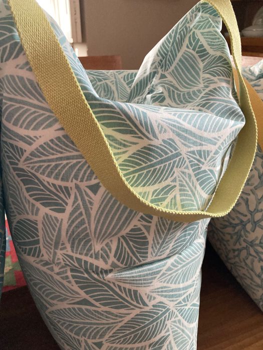 Almofada/Puff para a praia, piscina ou jardim. Nova