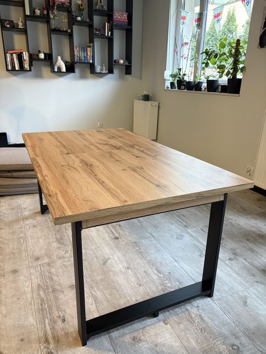 Stół drewniany, rozkladany, jadalnia, loft
