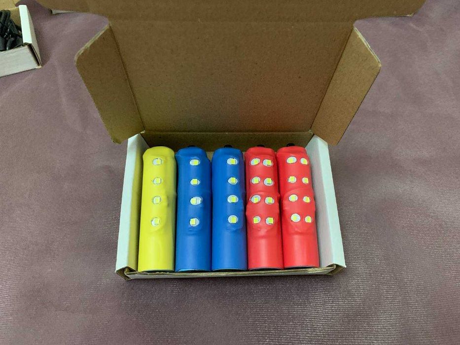 Світильник акумуляторний, аварійне світло, зарядка 2 години. ліхтарик