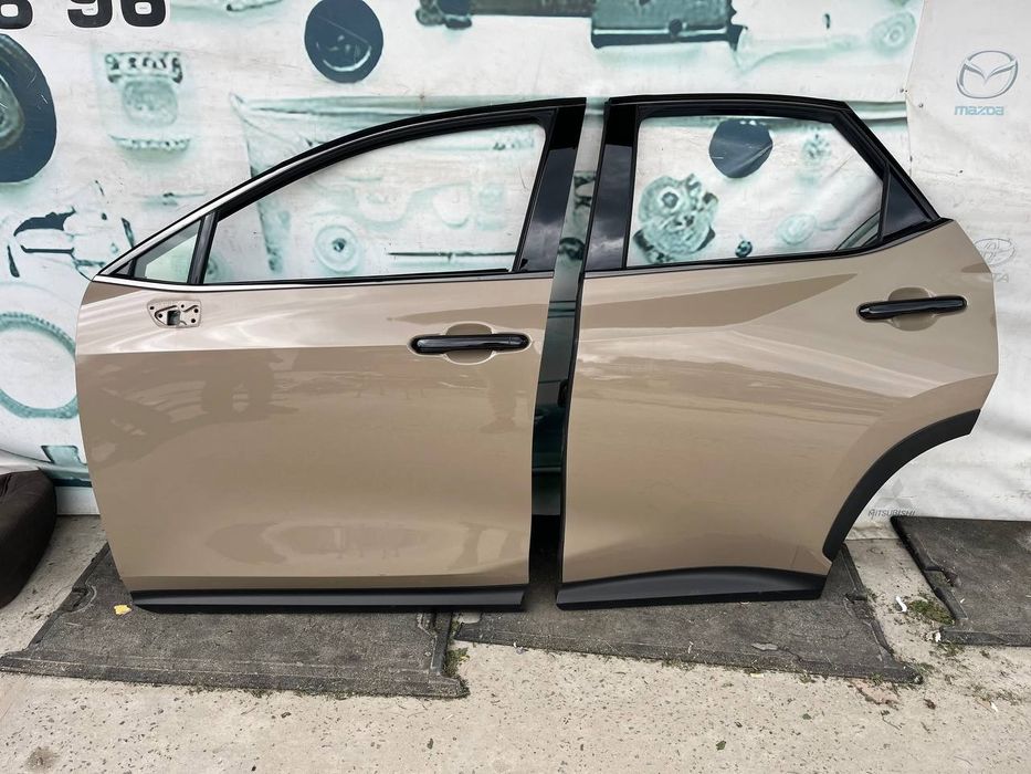 Lexus NX 2 покоління Двері ліва сторона 22-26 року
