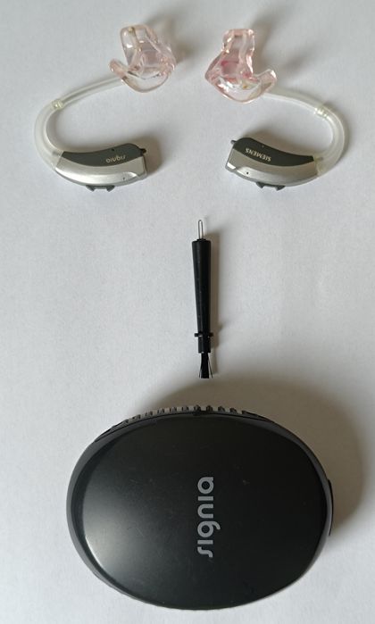 Слуховой аппарат заушный Siemens Signia intuis 3M