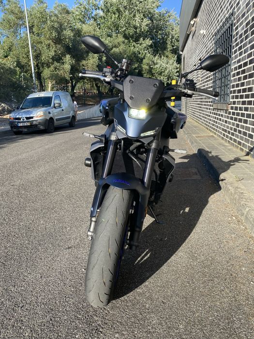 Yamaha MT 09, IUC pago, revisionada, garantia. Possibilidade credito