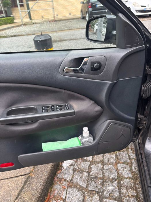 Skoda Octavia break - 1.4 gasolina,