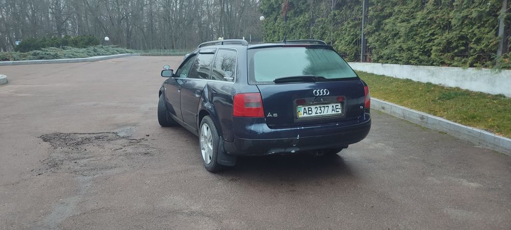 В продажі Ауди а 6 c5