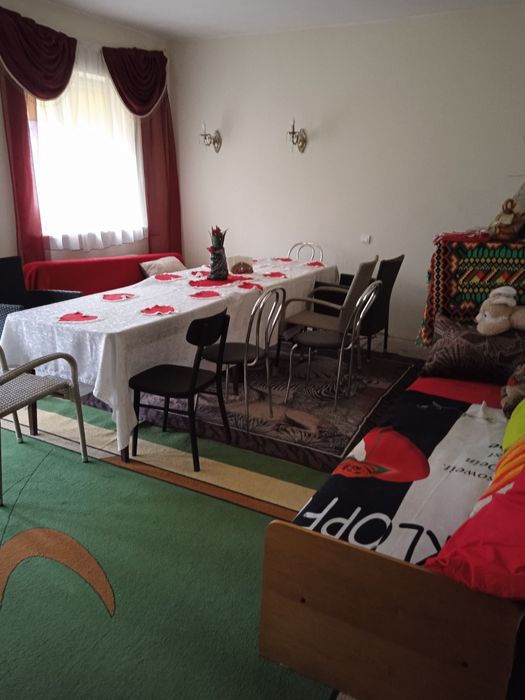 Здам будинок подобово