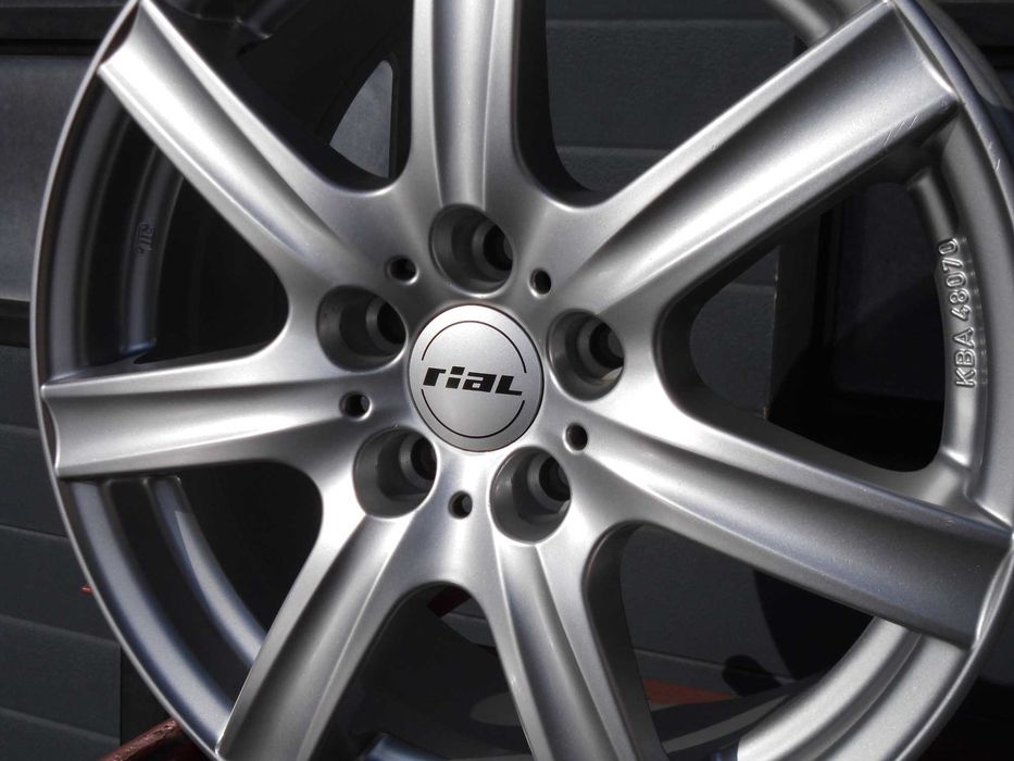 Felgi alu Rial 17 5x112 Skoda Octavia Seat Leon Vw Golf Caddy Audi A3