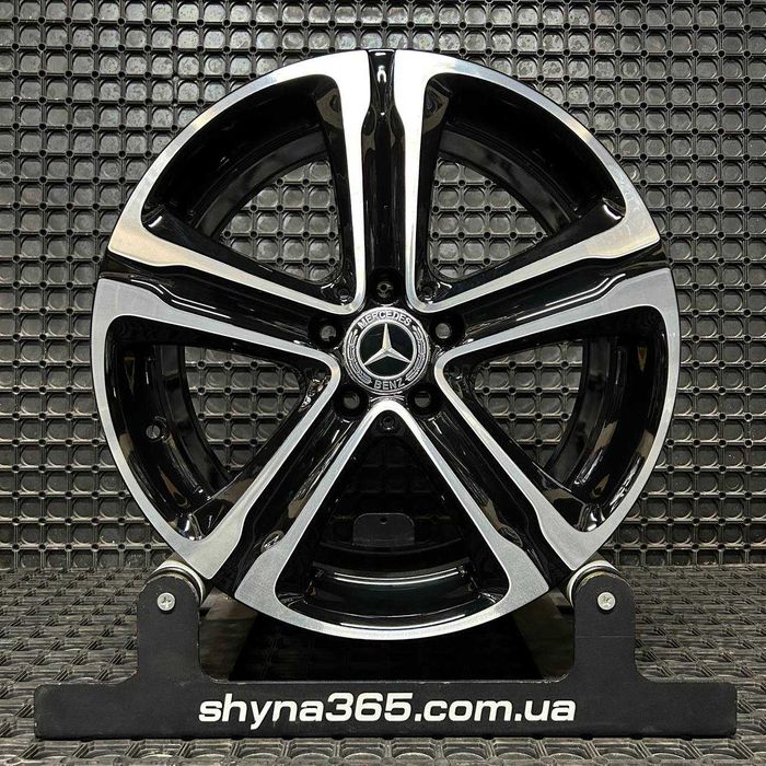 Диски в стані нових MERCEDES R18 8J 5X112 A2534010700 GLC X253 Coupe C253