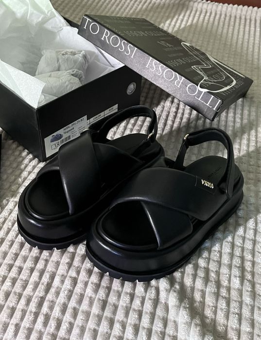 Сандали от Vitto Rossi