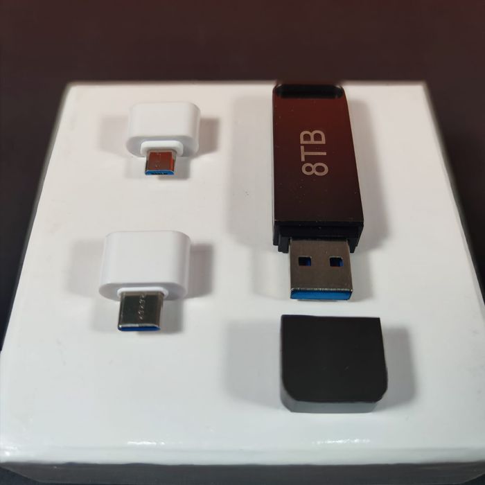 Memory Stick Wodoodporny 8TB