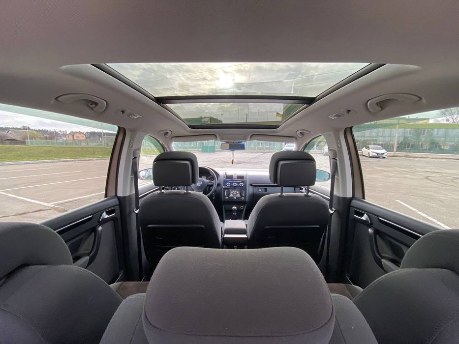 Фольсваген тоуран, Volkswagen touran