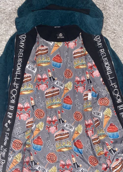 Жіноча натуральна шуба з капюшоном