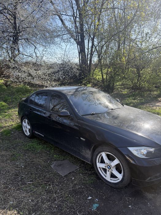 BMW 3 E90 2005 рік
