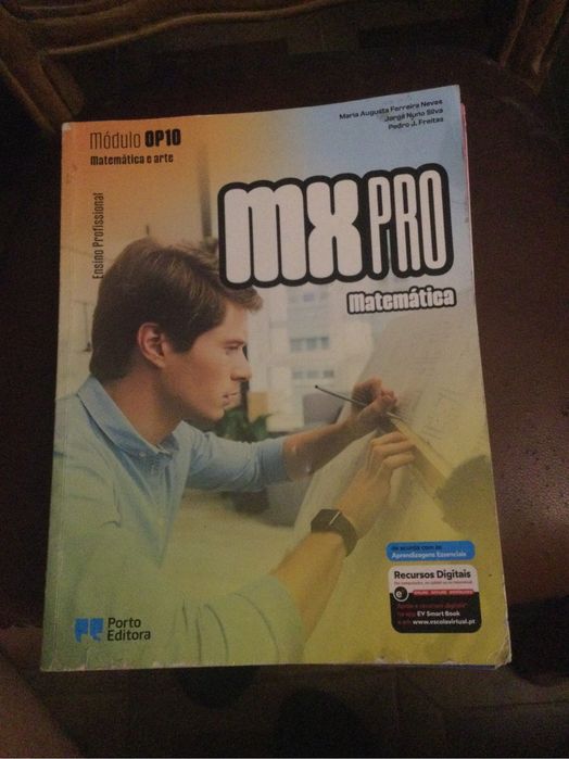 Vendo livros de curso profissional (aluno)