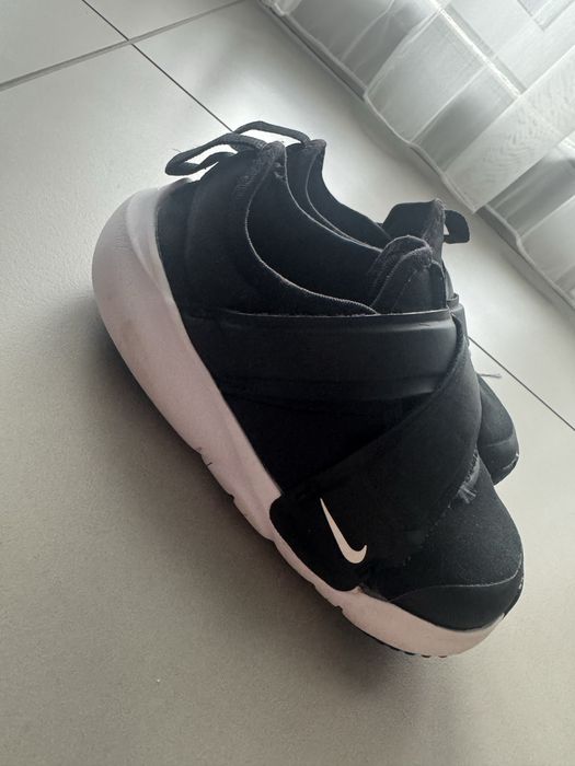 Дитячі кросівки Nike Flex Advance 26