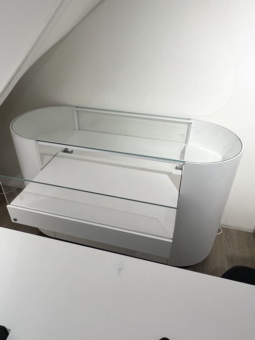 Vitrine / Consola