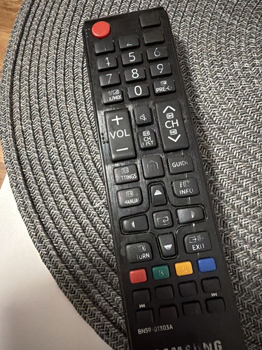 Телевізор Samsung LED, діагональ ~39–42”, робочий