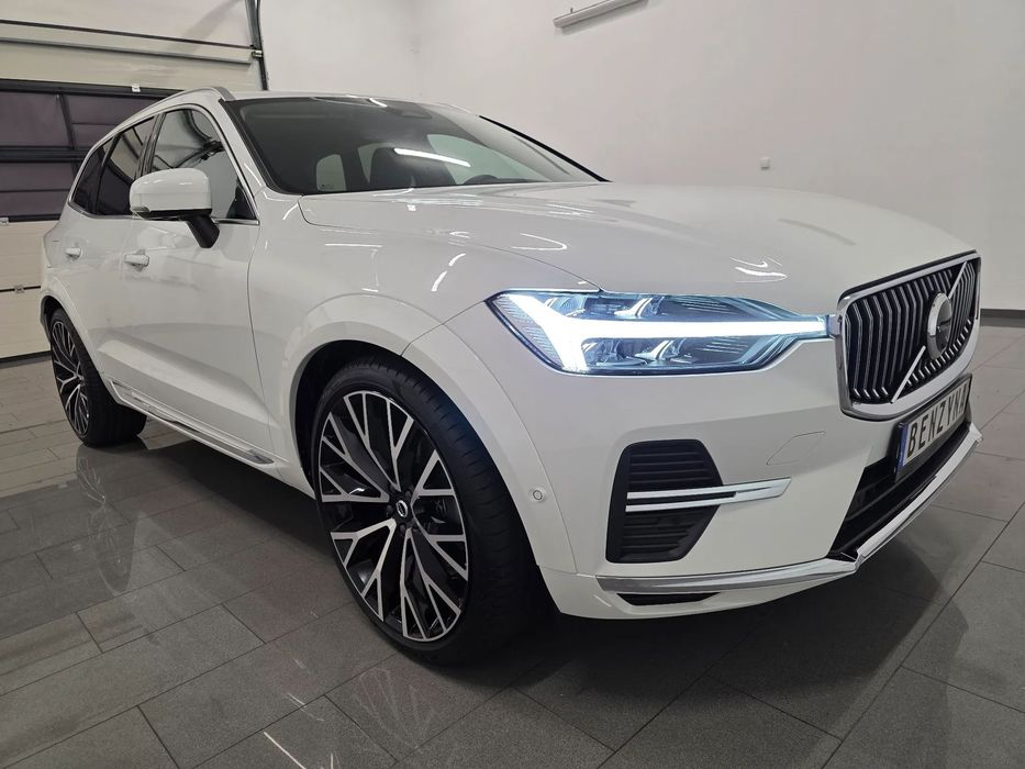 Volvo XC 60 197KM 4X2 Matrix Led Skóry Alu 22 Navi Dvd Pdc Ops Kamera 360 Memory