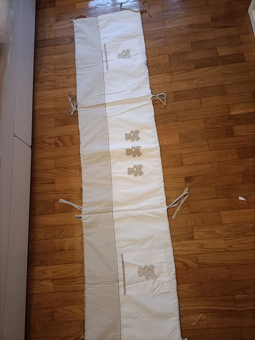 Edredão de bebé e resguardo de cama de grades