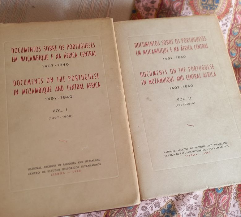 Documentos antigos Sobre os Portugueses Em Moçambique e África Central