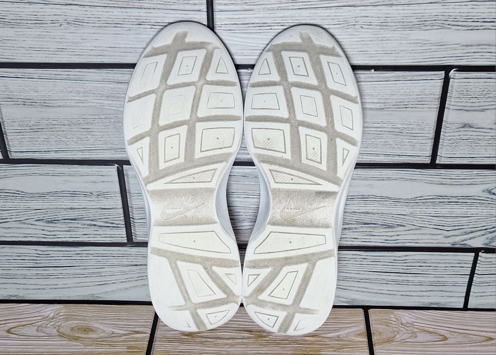 Літні кросівки Nike (р.37.5) 23.5см.