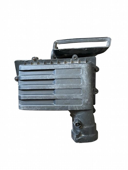 Корпус воздушного фильтра VW Tiguan 2.0D Артикул: 5Q0 129 607AA