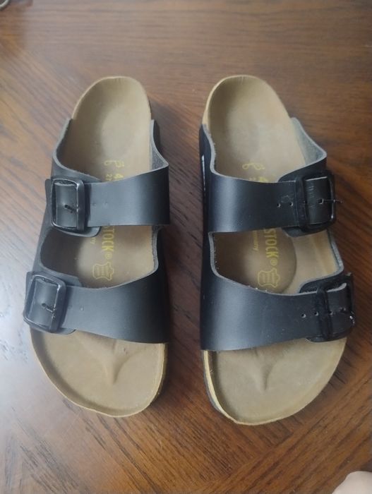 Продам шльопанці Birkenstock.