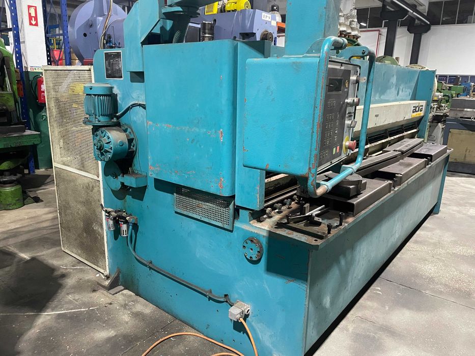 Guilhotina Hidráulica ADIRA GHX-0630