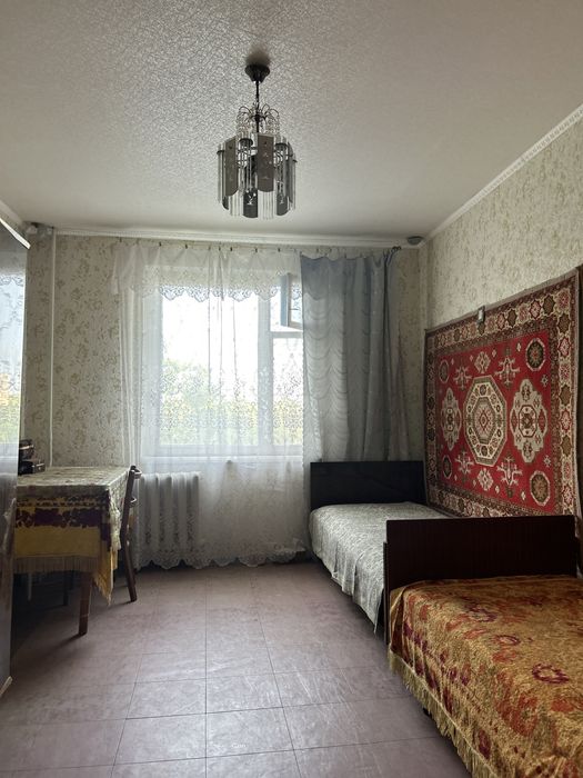 Продаж 3 кімн. Вул Чарівна