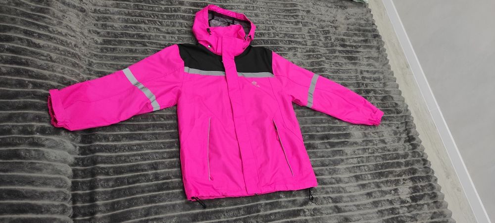 Куртка вітровка  жіноча Active  розмір M