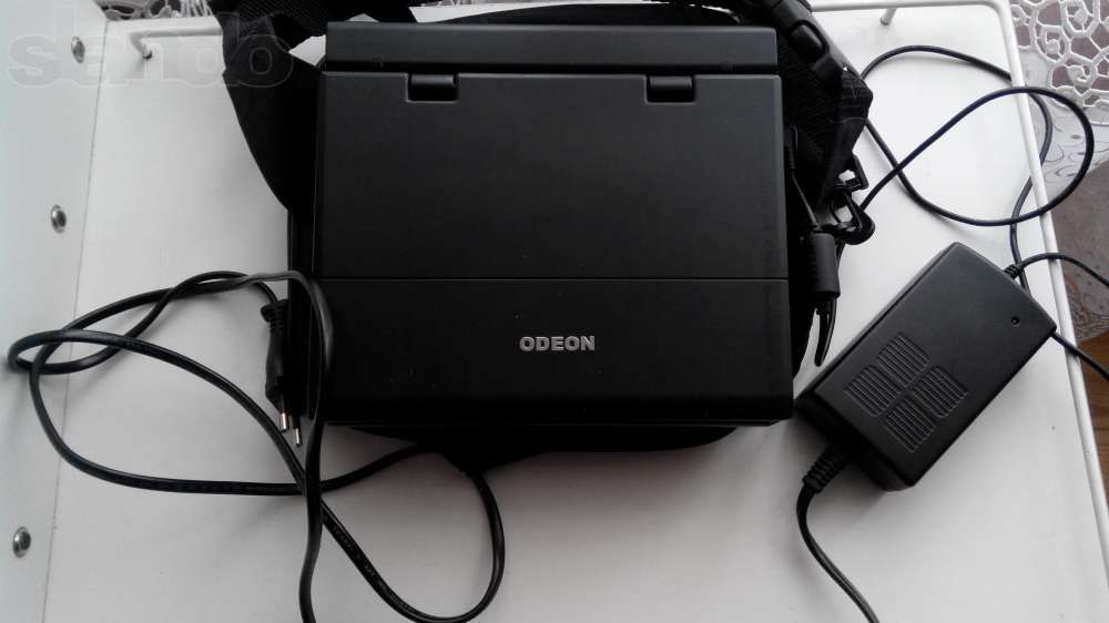 Портативный DVD-проигрыватель"ODEON" SDP-1775.Новый.