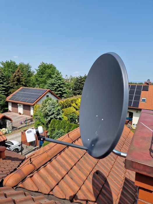 Sprzedam antenę satelitarną używaną