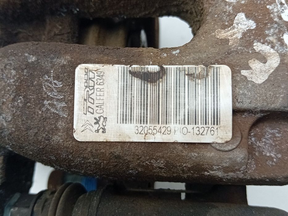 Pinça travão / maxila de travão trás esquerda CITROËN C3 Aircross II (