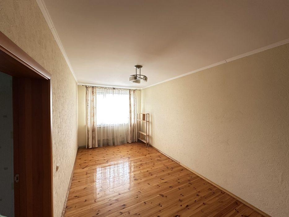 Продам будинок в Макарові.Срочно